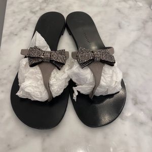 Giuseppe Zanotti leather flip flops